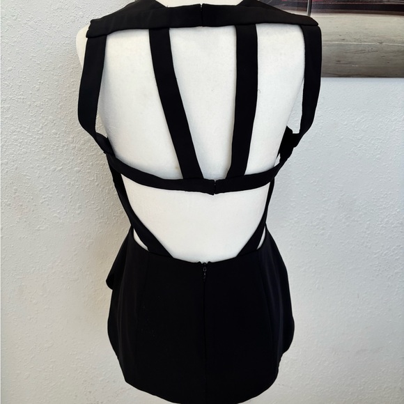 BCBGMaxAzria Helen Black Top - Picture 4 of 8